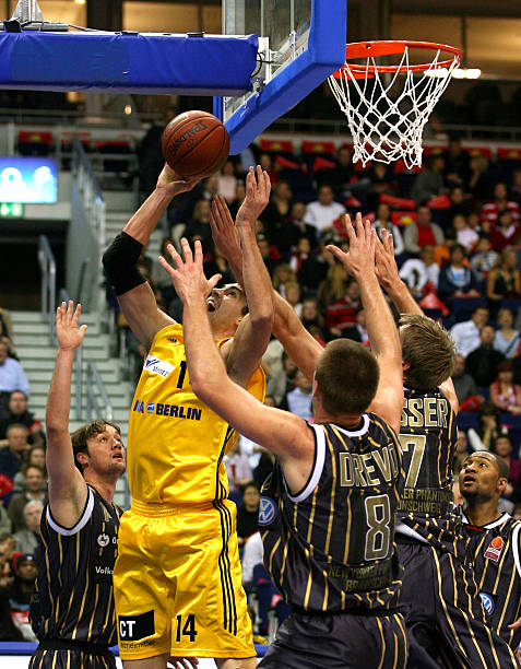 令维拉球队 令维拉球队