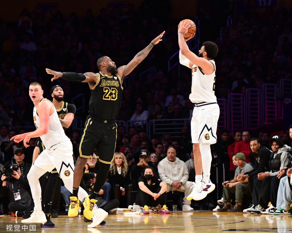 而巴林队则 而巴林队则