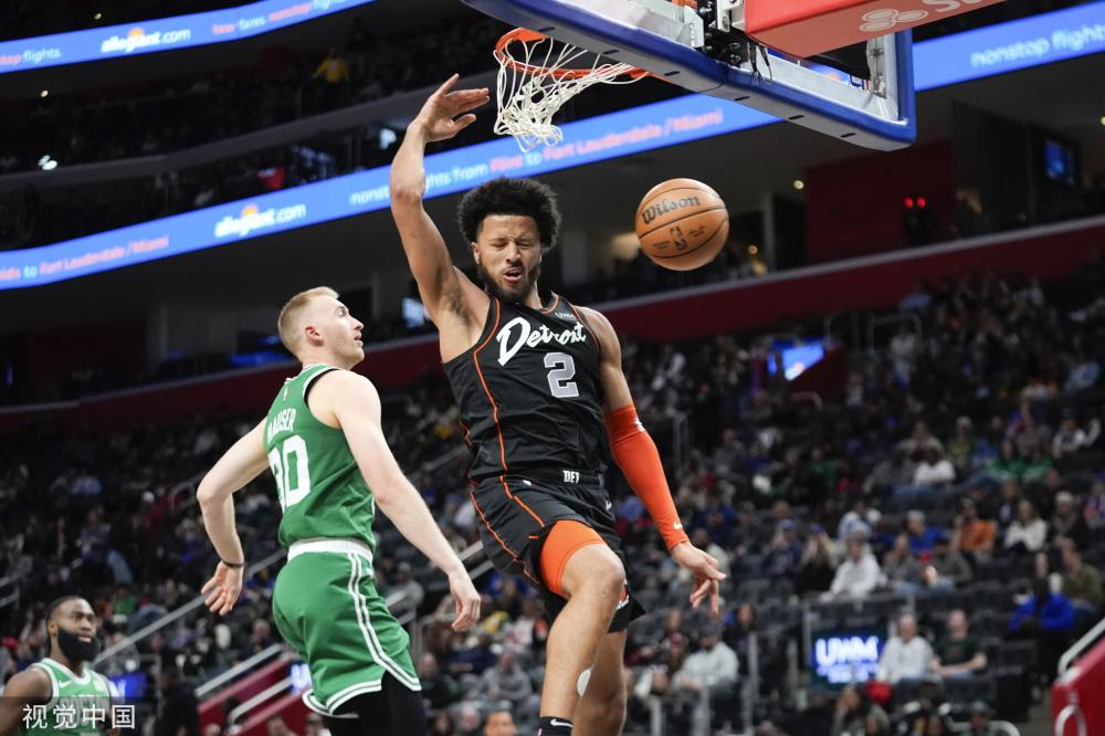 紧密的防守 紧密的防守